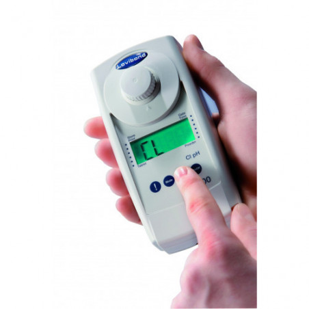 Astralpool -PHOTOMETER MD100 5 IN 1 CL/PH/CYS/ALK/DUR