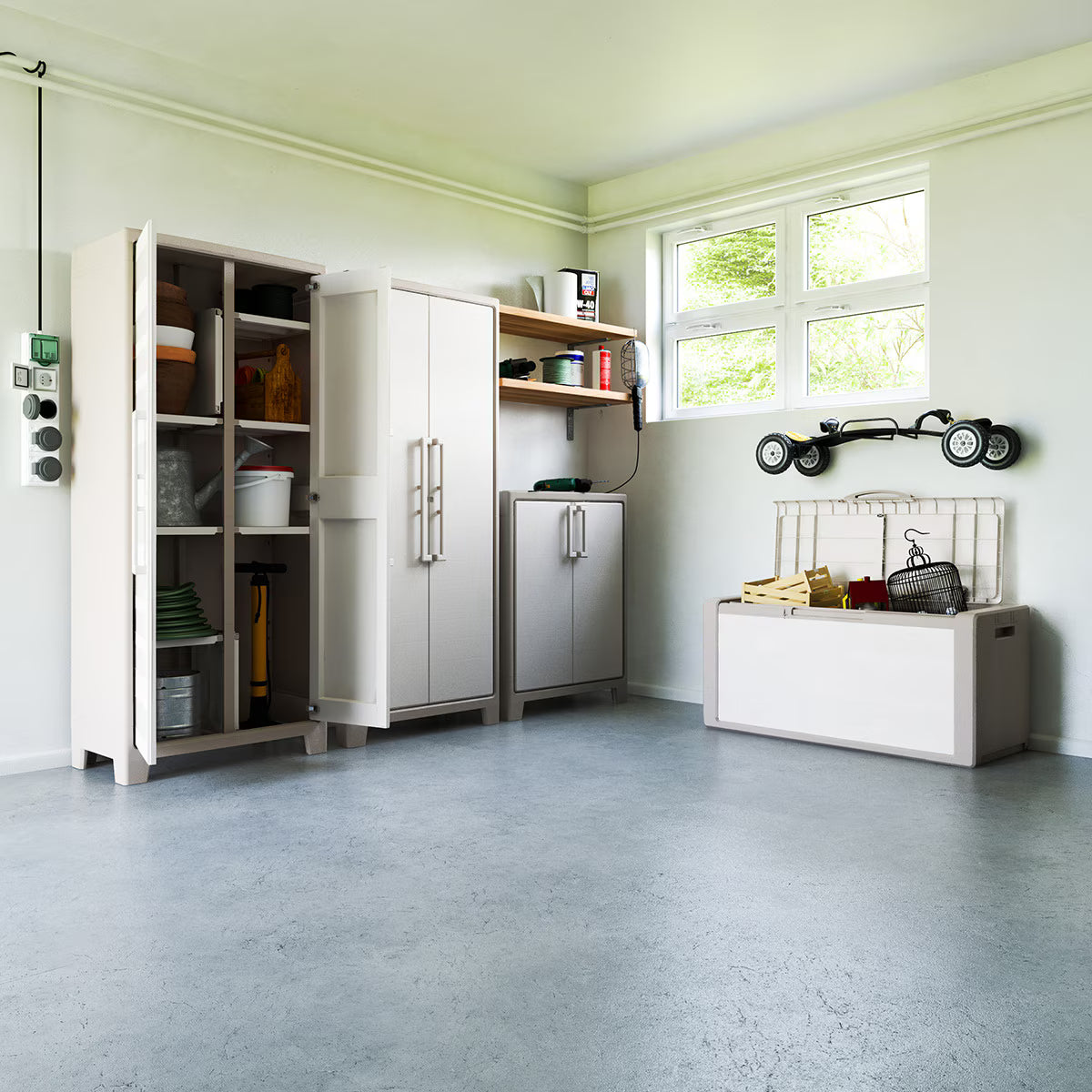 Keter - Hoher Gartenschrank Gulliver beige/Sand