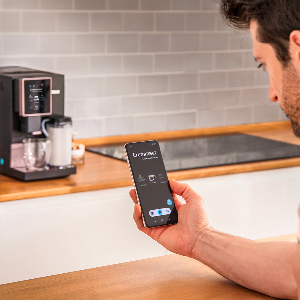 Cecotec Cremmaet Compactccino Conectada Pantalla Táctil 30 Bebidas Personalizables Control Desde App