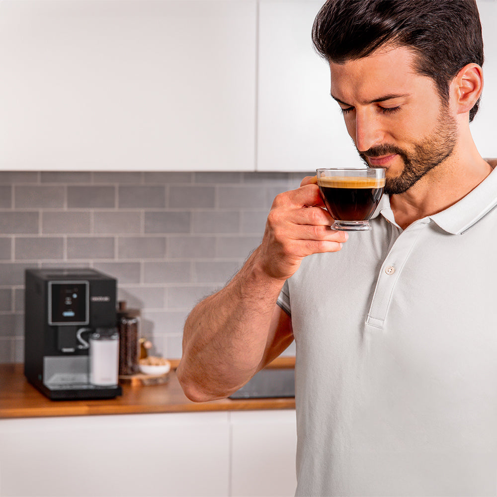 Cecotec Compactccino Connected Cafetera Automática Con App Pantalla Táctil 30 Variedades Color Negro Plateado