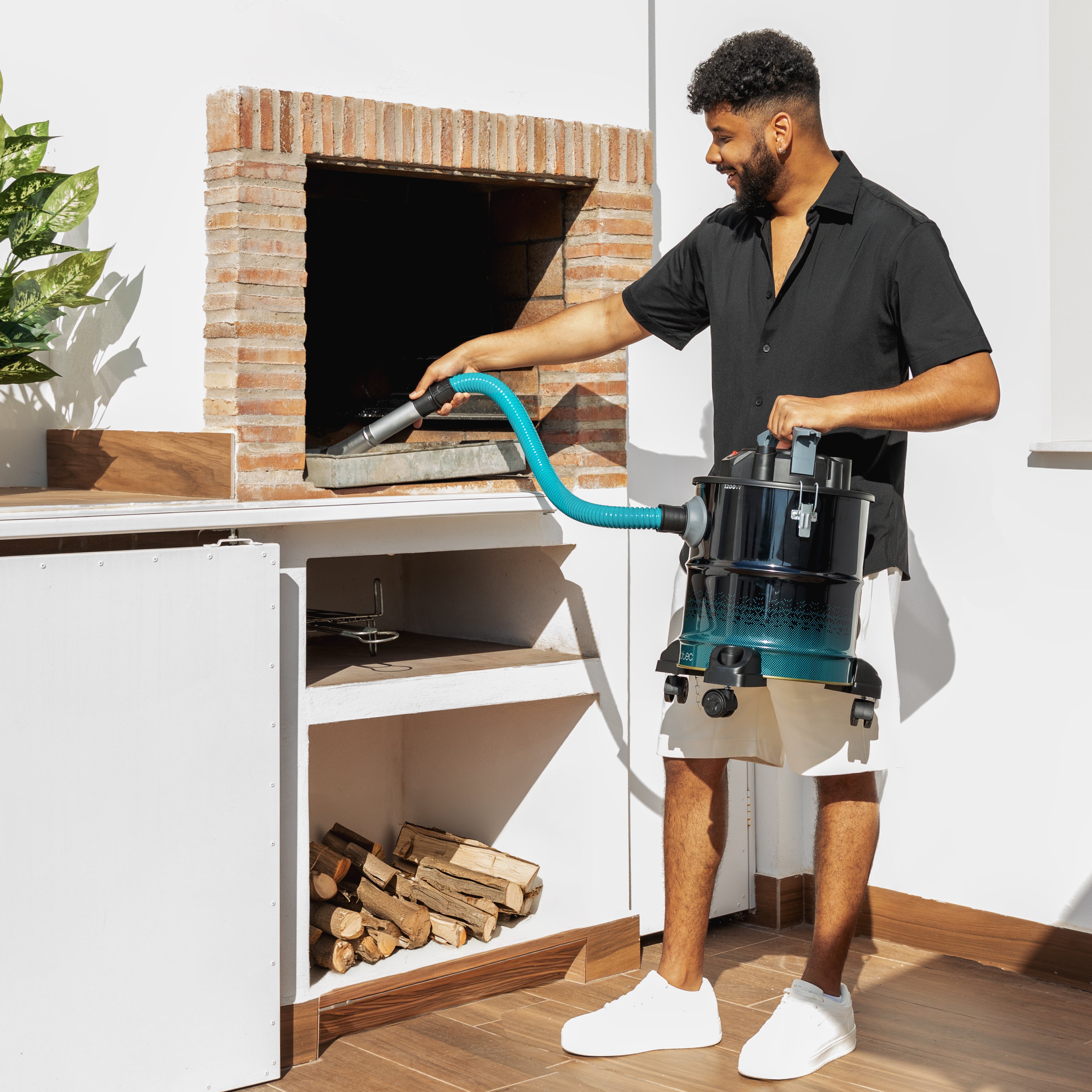Cecotec Conga Ash 5000 Free Aspirapolvere per Cenere 1200 W 18 kPa Aspirazione Estrema per Cenere e Residui