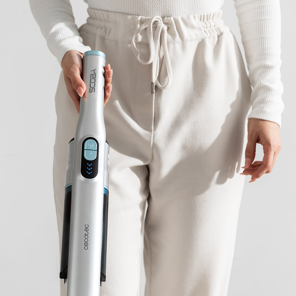 Cecotec Scoba 2100 Jalisco Aspirapolvere Scopa Digitale Brushless 0,73 kg Leggera ForceSonic