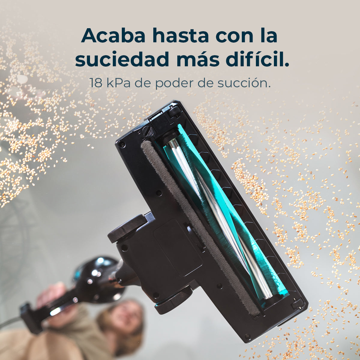Cecotec Conga 700 PowerHead Aspirapolvere 615 W UltraPower Tecnologia di Aspirazione Potente