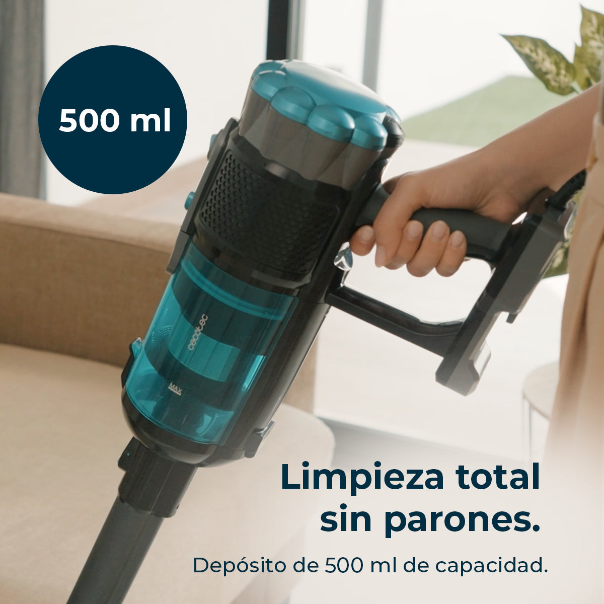 Cecotec Conga 700 PowerHead Aspirapolvere 615 W UltraPower Tecnologia di Aspirazione Potente