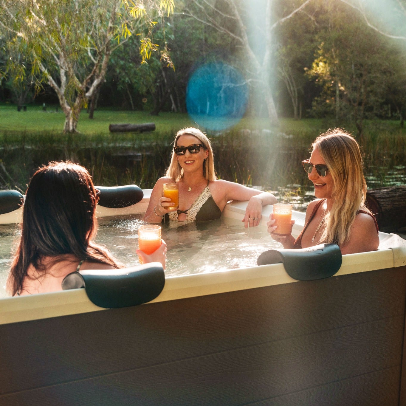 MSpa – Whirlpool quadratisch Oslo Aero Plus für 4–6 Personen