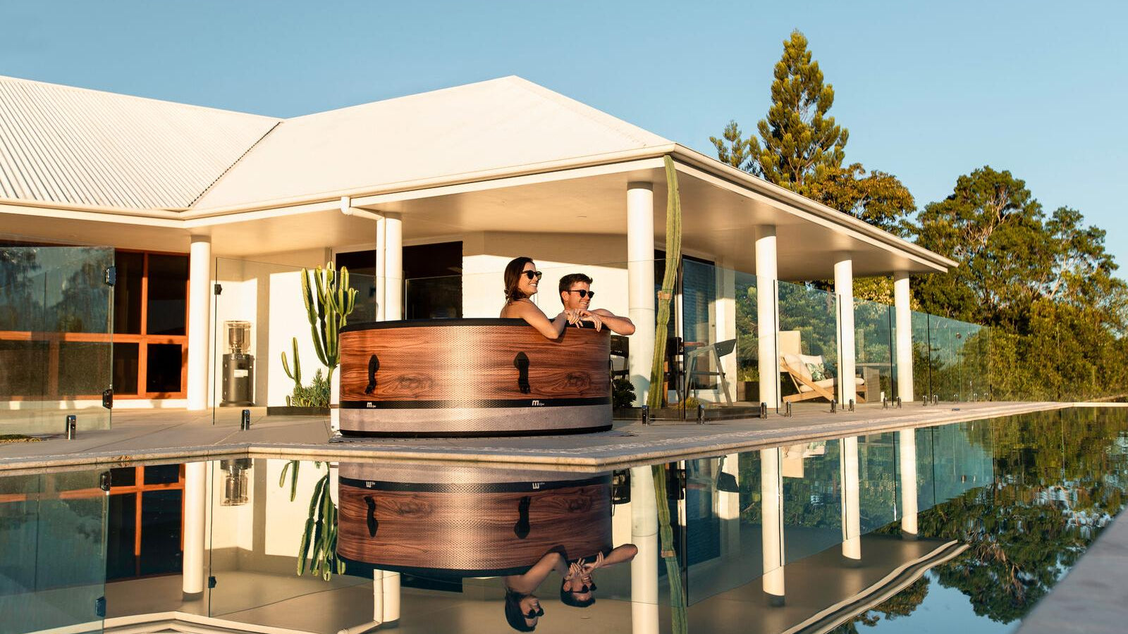 Mspa - Hartes quadratisches Spa Oslo Plus 4-6 Personen