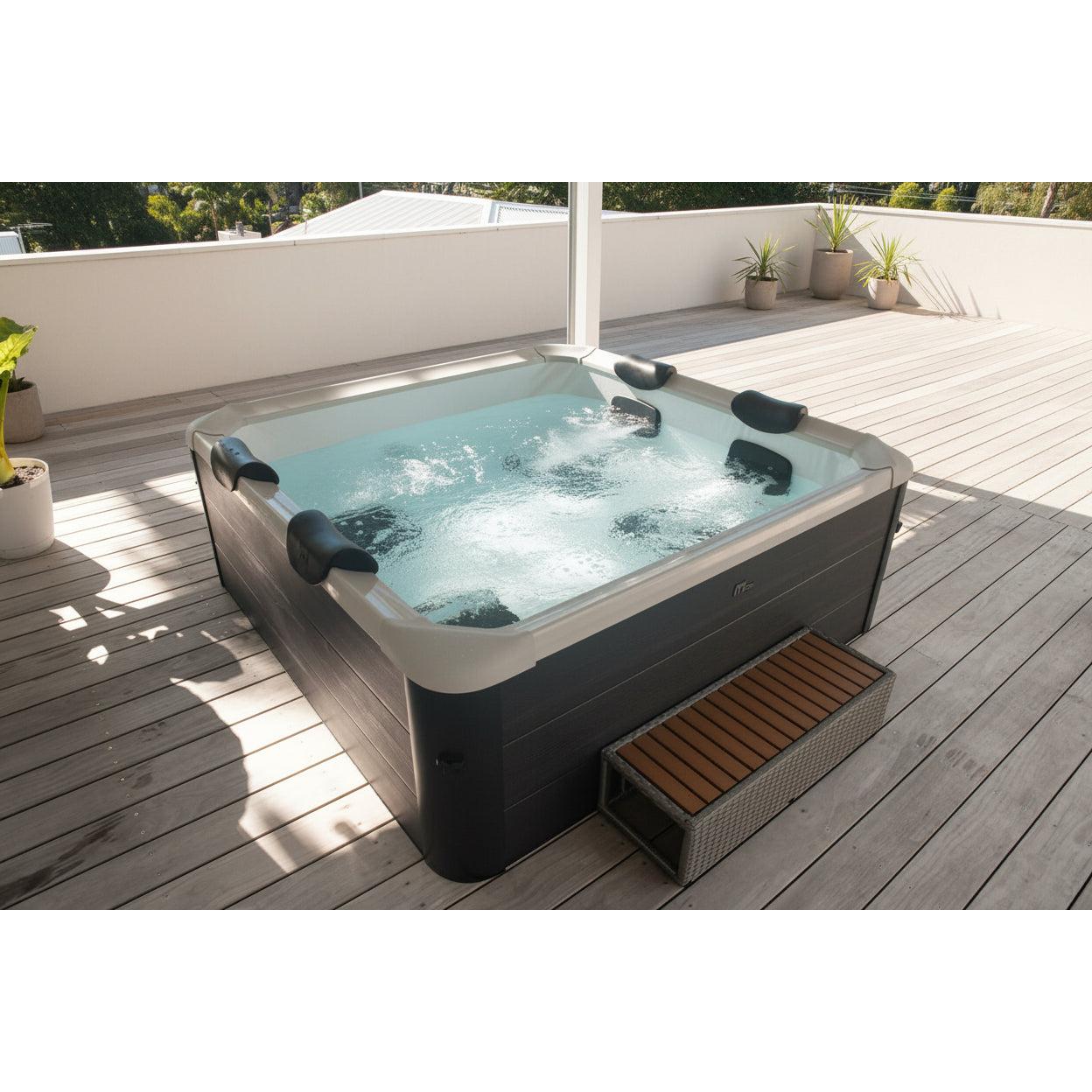 Mspa - Hartes quadratisches Spa Oslo Plus 4-6 Personen