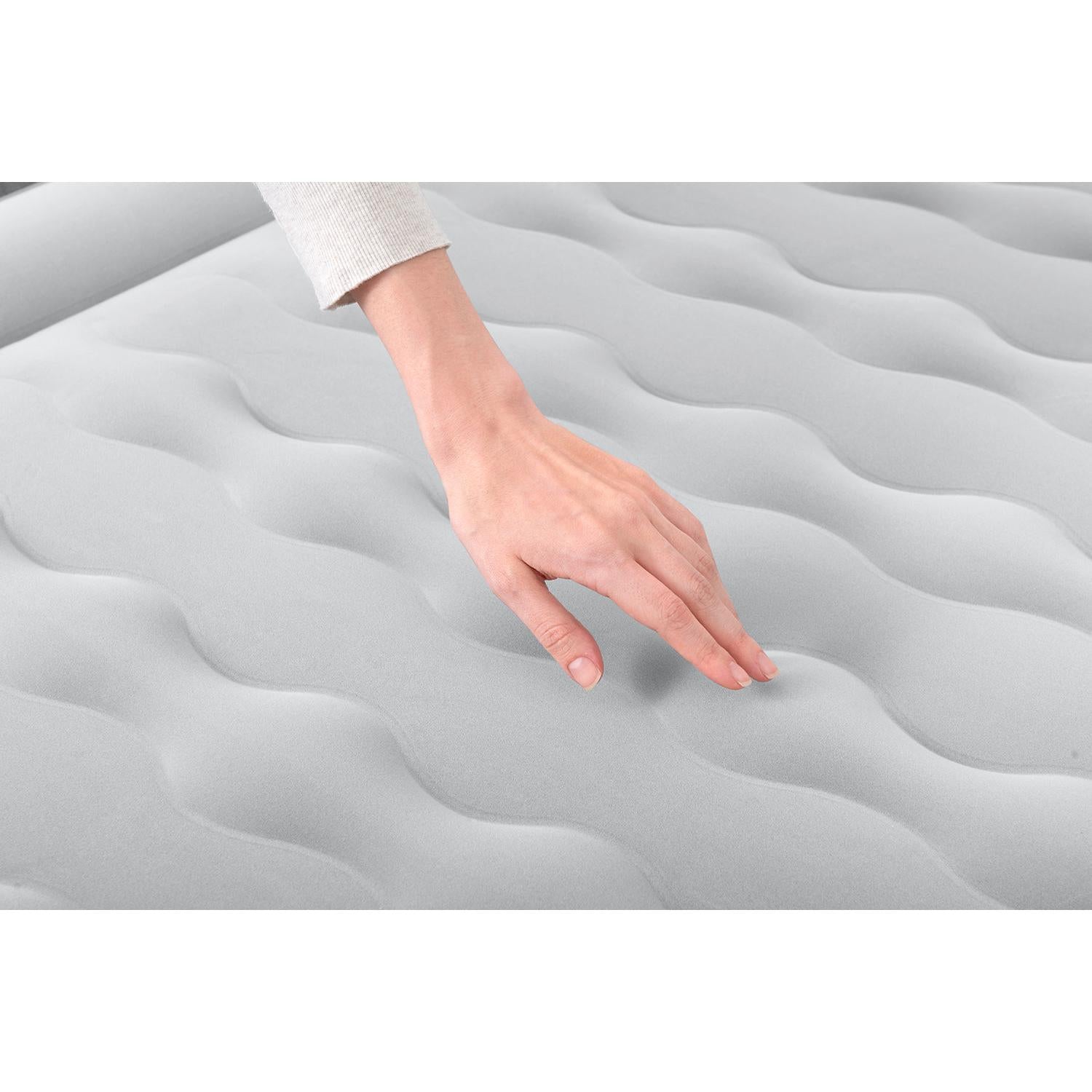 Bestway – Cama hinchable Tritech TruLeisure con bomba eléctrica integrada (203 × 152 × 51 cm) - BricoandPool