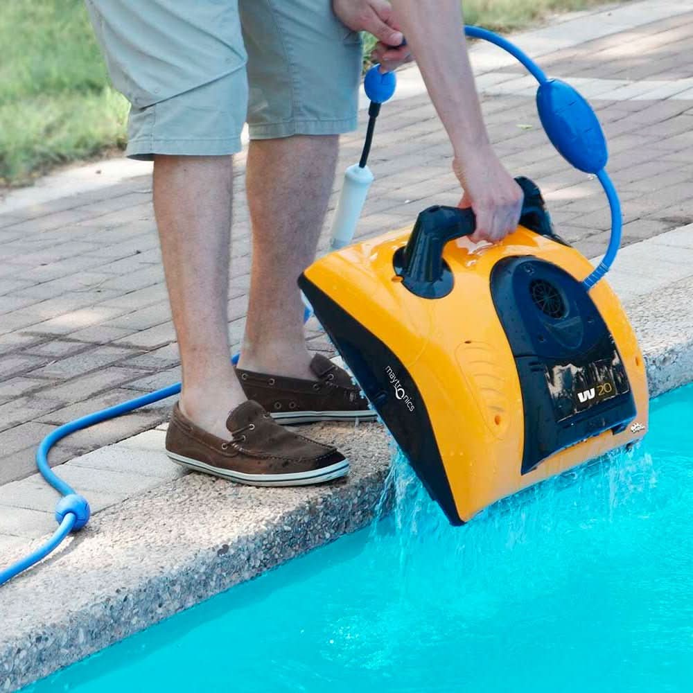 Dolphin - W20 Robot de piscina limpiafondos 99996904 - BricoandPool