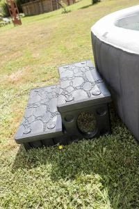 Gre - Escalera para SPA de 2 peldaños SPAL2 - BricoandPool