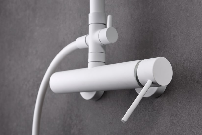 Imex - Conjunto de ducha monomando Milos blanco mate - BricoandPool