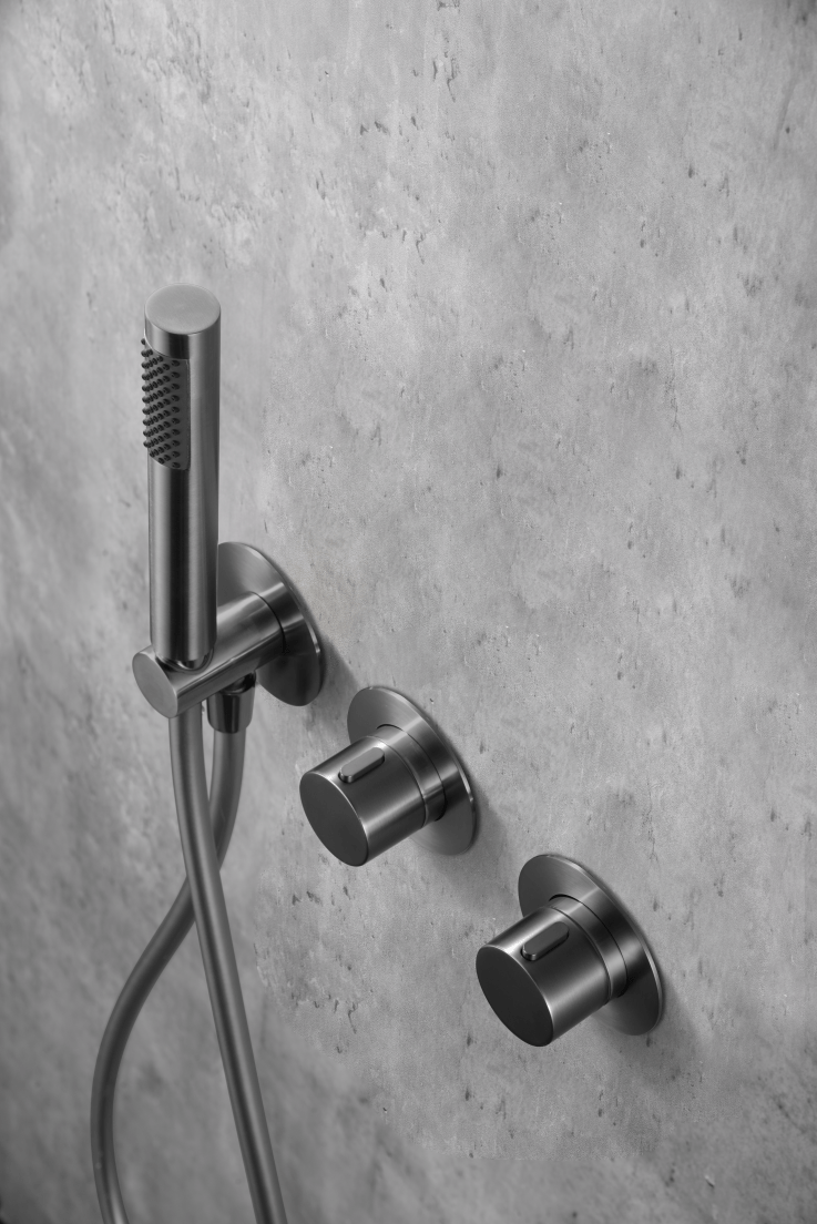 Imex - Conjunto ducha termostático empotrado Assen black gun metal - BricoandPool