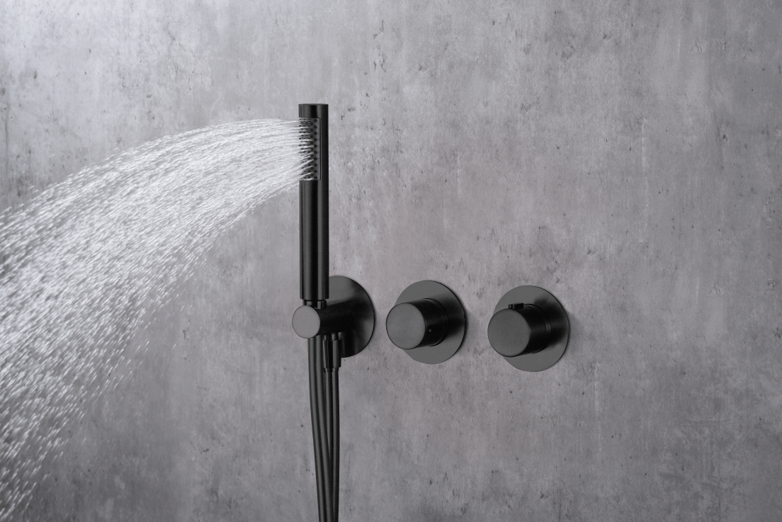 Imex - Conjunto ducha termostático empotrado Breda negro mate - BricoandPool