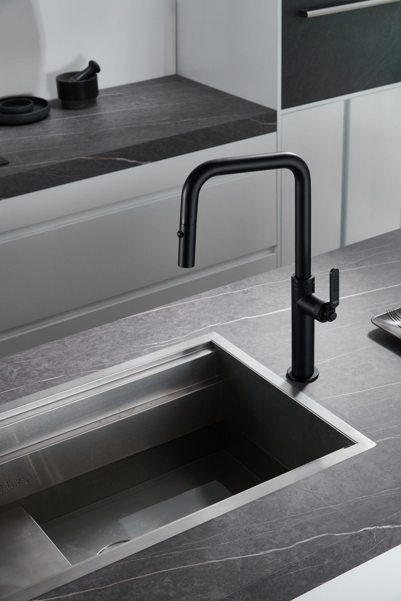 Imex - Grifo de cocina NIZA negro mate - BricoandPool