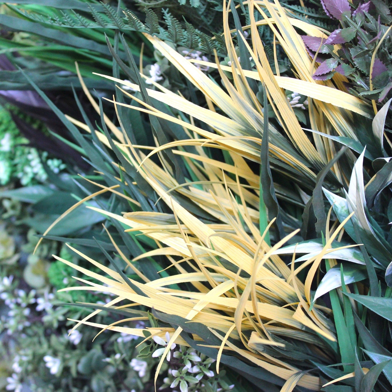 https://www.unicesped.com/wp-content/uploads/2025/12/jardin-vertical-savana.jpg