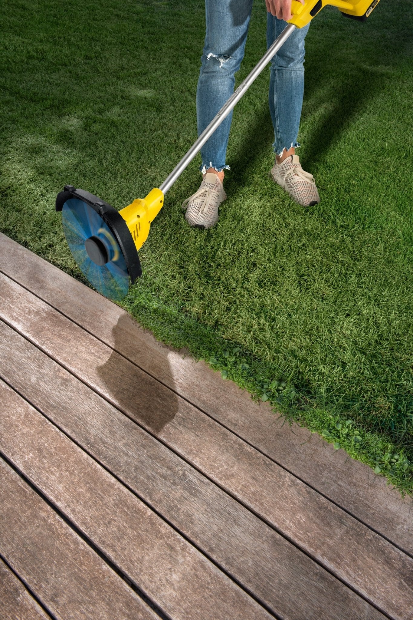 Karcher – Cortabordes a batería LTR 18 - 25 - BricoandPool