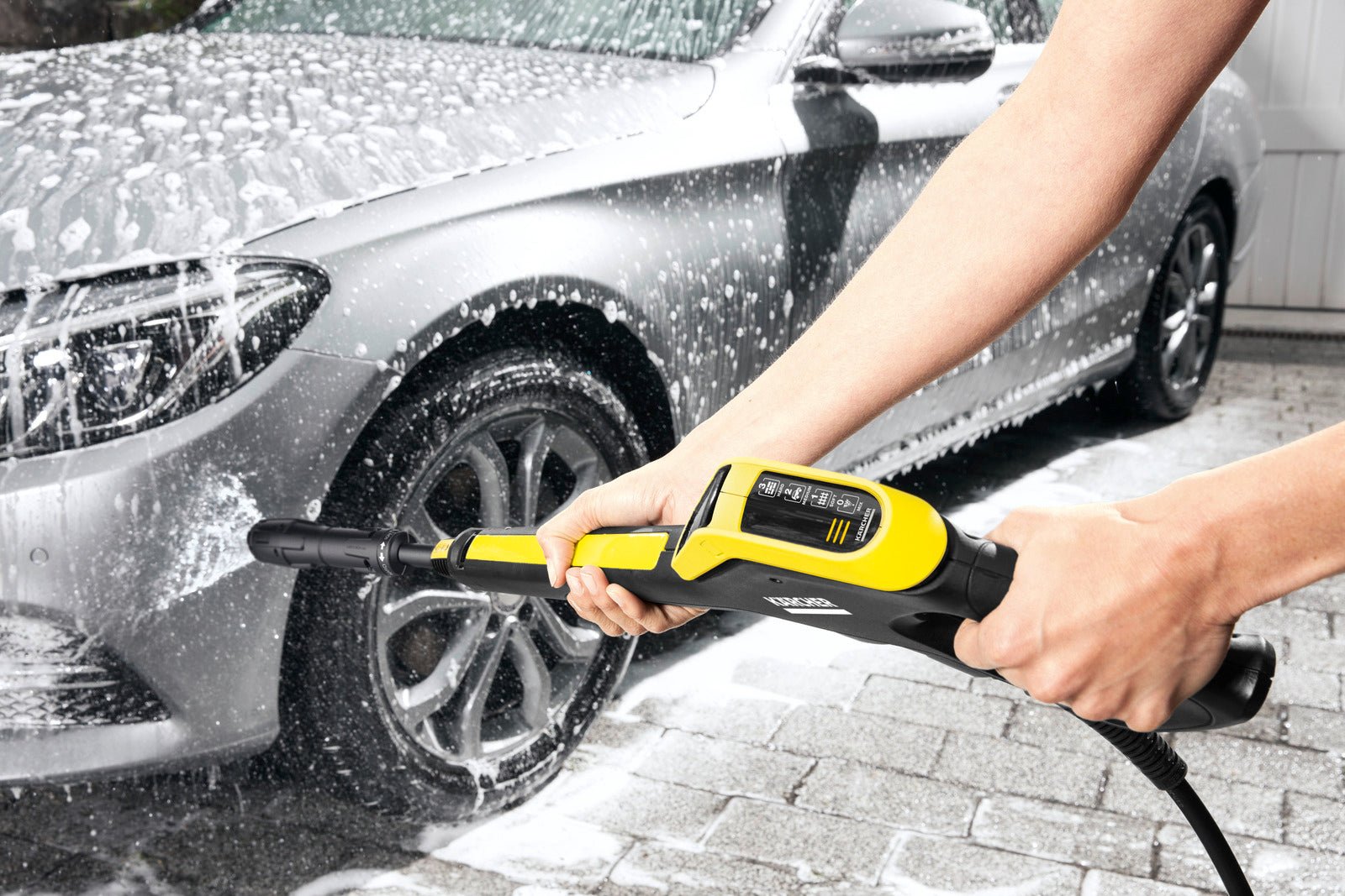 Karcher - Hidrolimpiadora K4 Power Control Car - BricoandPool