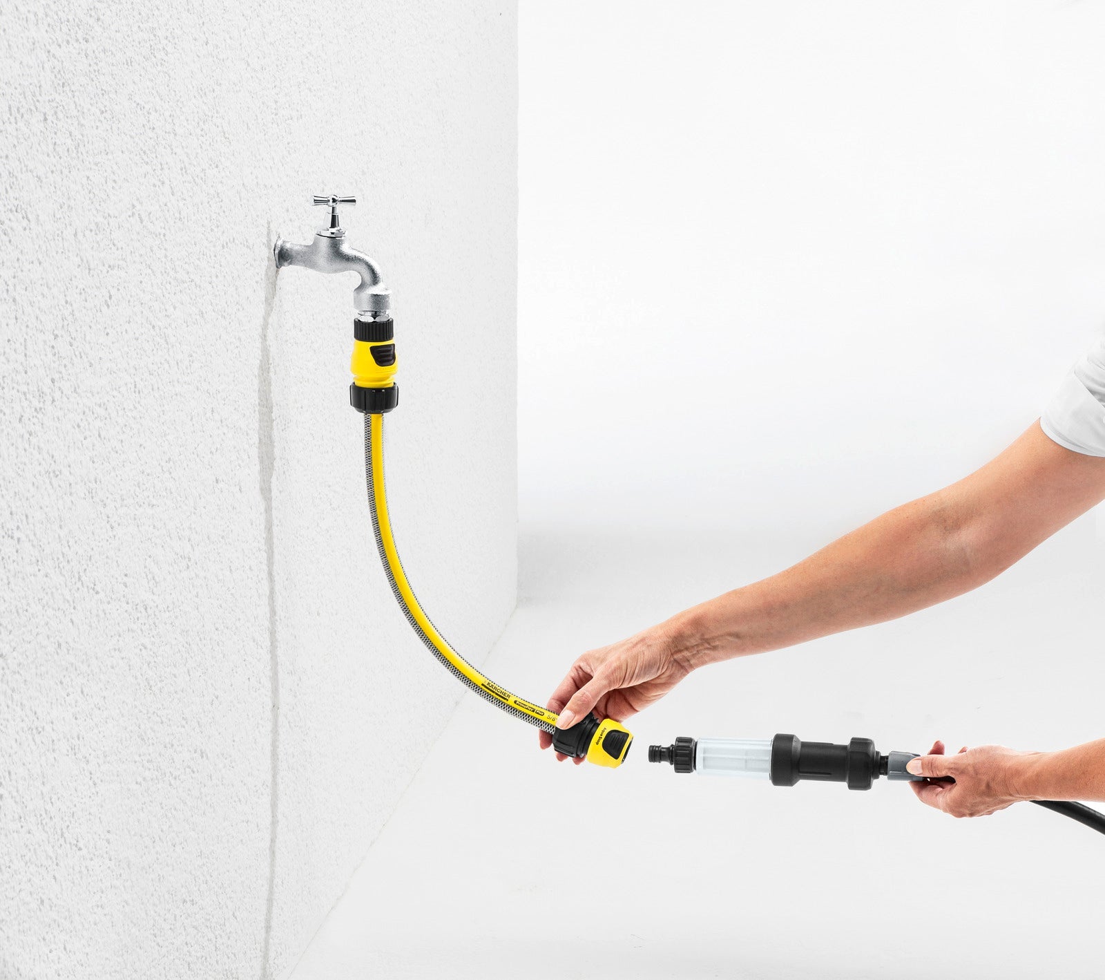 Karcher – Reductor de presión con filtro - BricoandPool