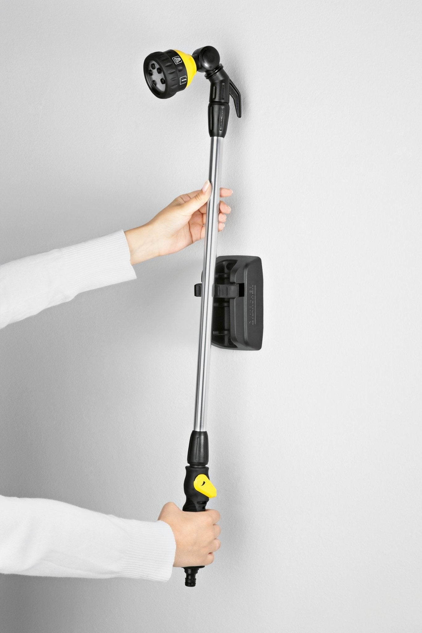 Karcher - Soporte de pared para ducha de jardín - BricoandPool