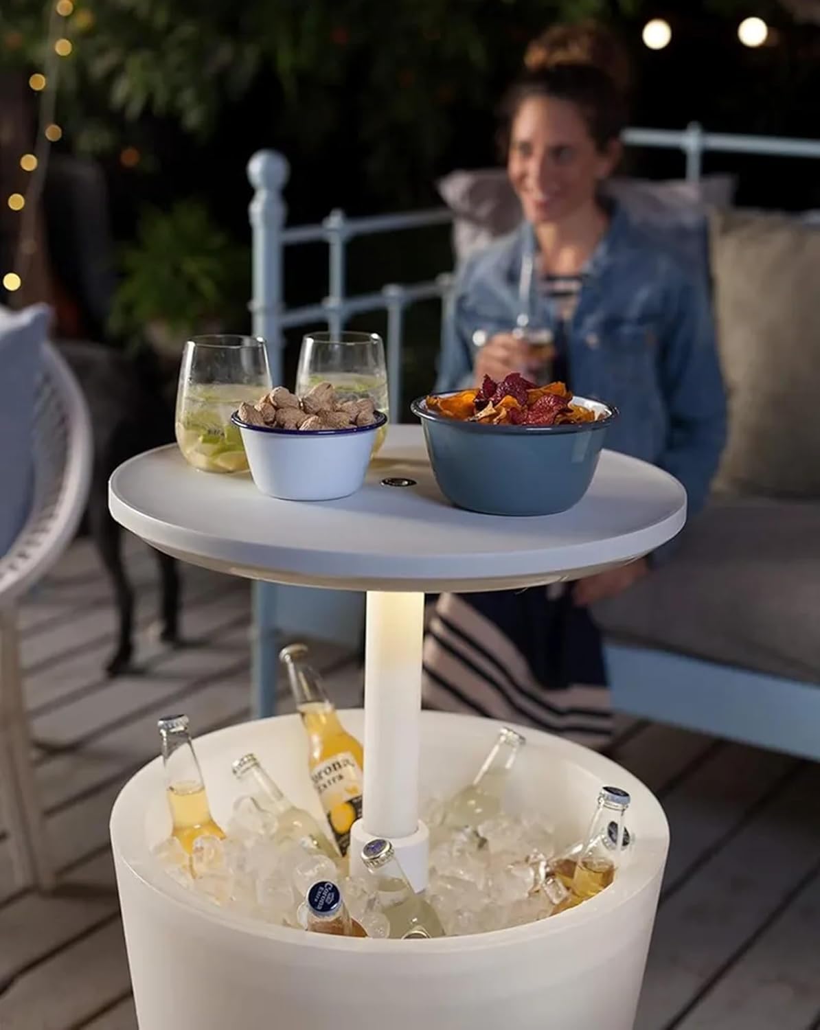 Keter - Nevera de jardín Cool Bar iluminada blanco - BricoandPool