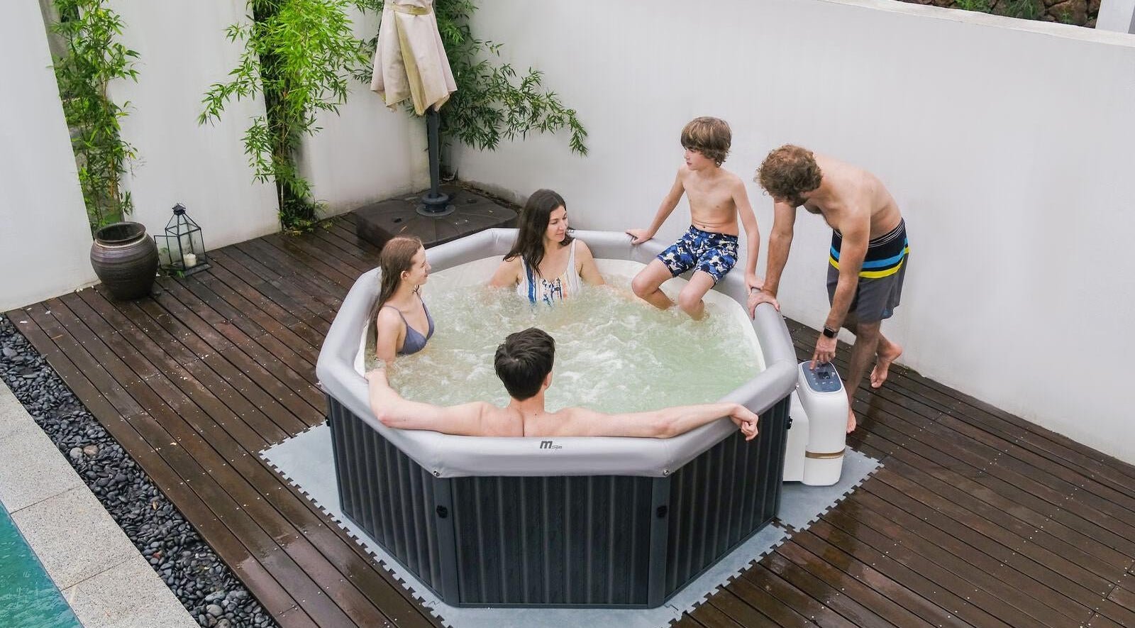 MSpa - Spa rígido cuadrado Tuscany 4–6 personas - BricoandPool