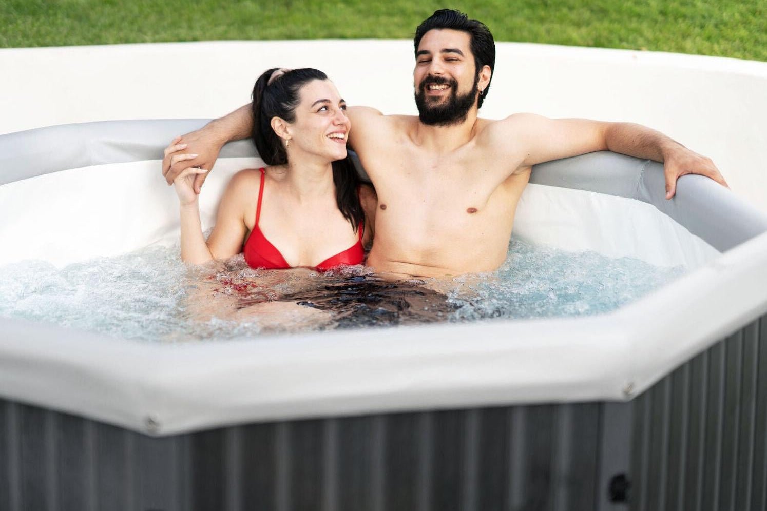 MSpa - Spa rígido cuadrado Tuscany 4–6 personas - BricoandPool