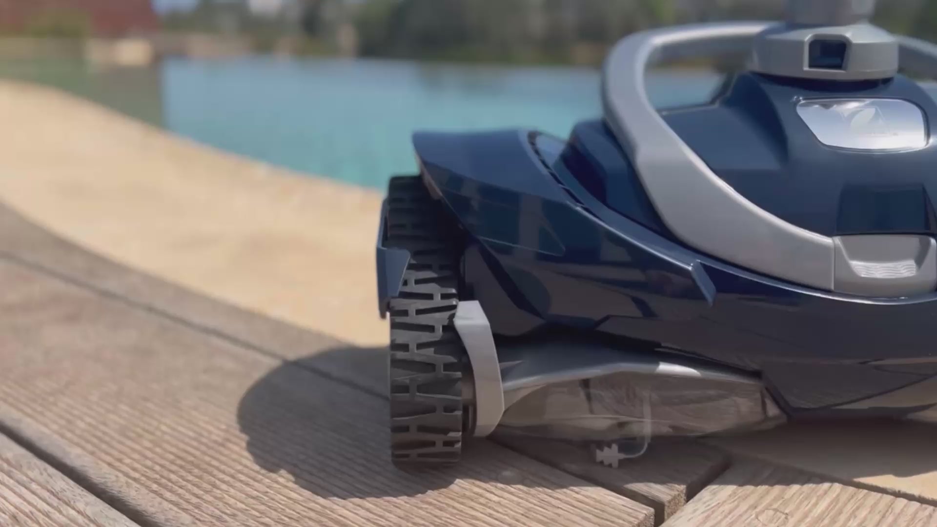 Charger la vidéo : nettoyeurs de piscine zodiac gamme de vortex