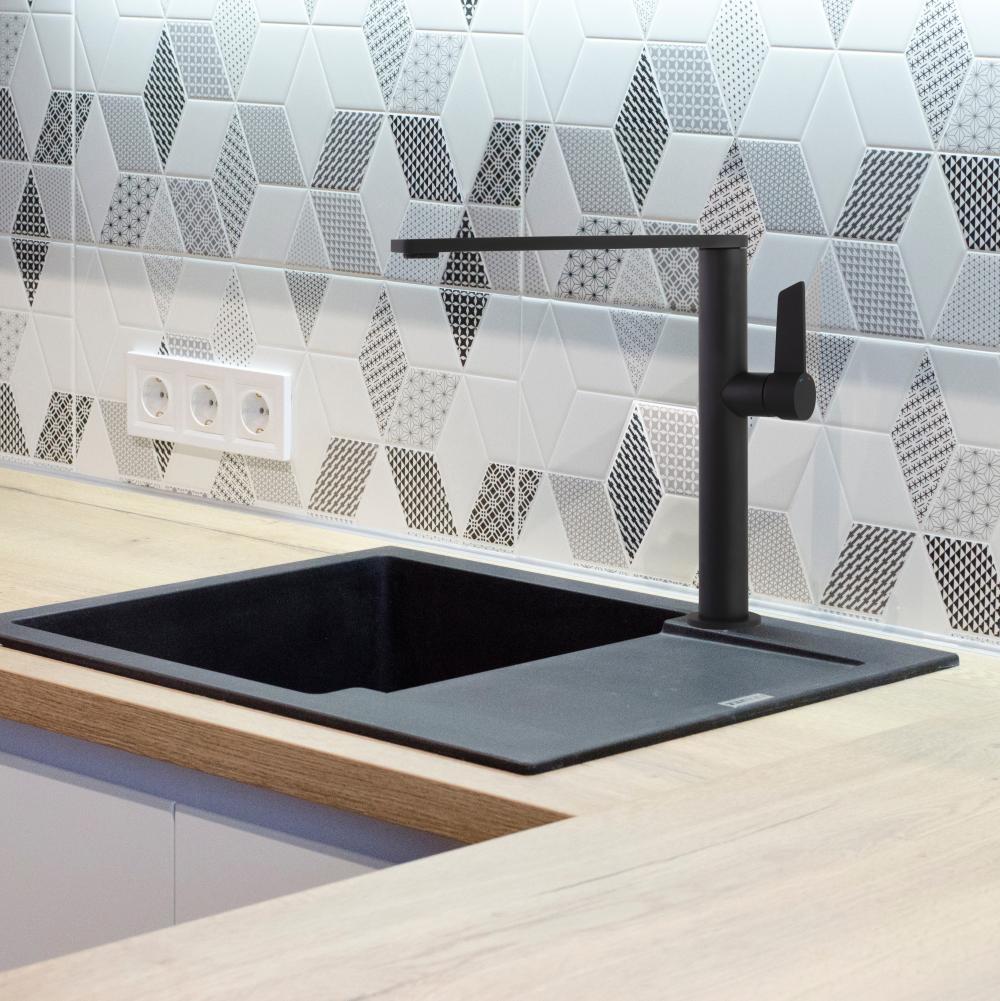 Ramon Soler - Grifo de cocina monomando con caño alto giratorio negro mate - BricoandPool