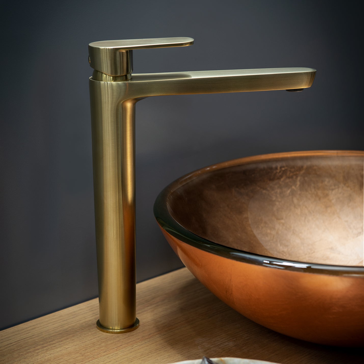 Ramon Soler - Grifo de lavabo monomando XL Alexia oro cepillado - BricoandPool