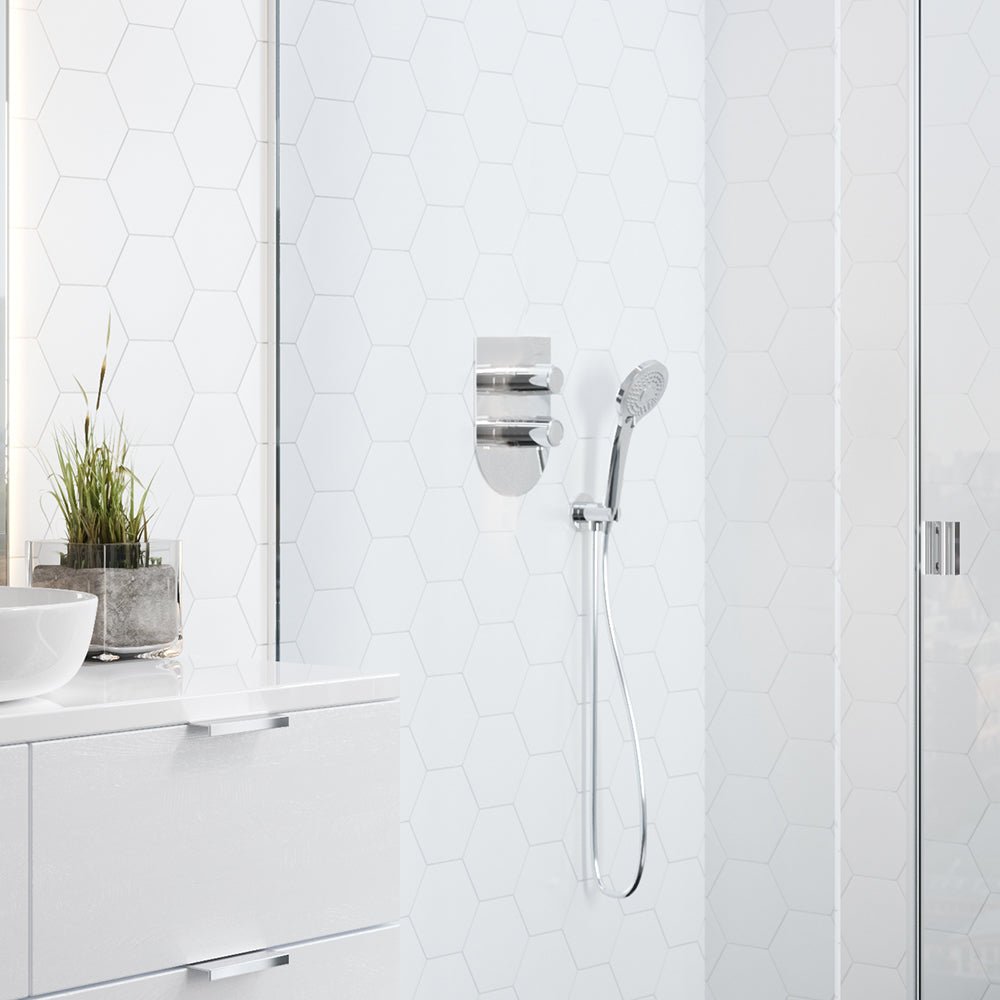 Ramon Soler - Grifo termostático de ducha empotrado 1 vía Urban Chic placa metálica ultraslim cromo - BricoandPool