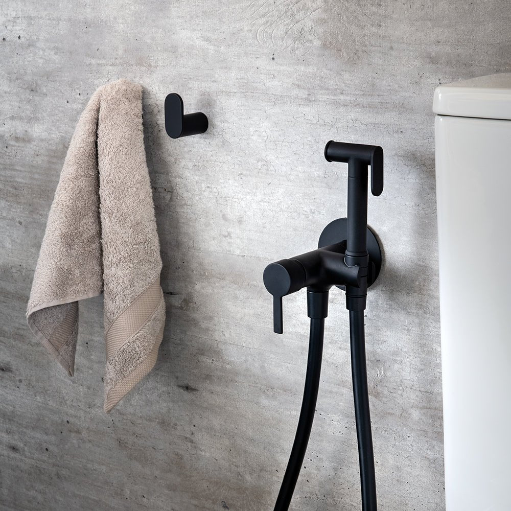 Ramon Soler - WC Magnet, monomando empotrado de WC con cierre doble cierre de seguridad y duchita, negro mate - BricoandPool