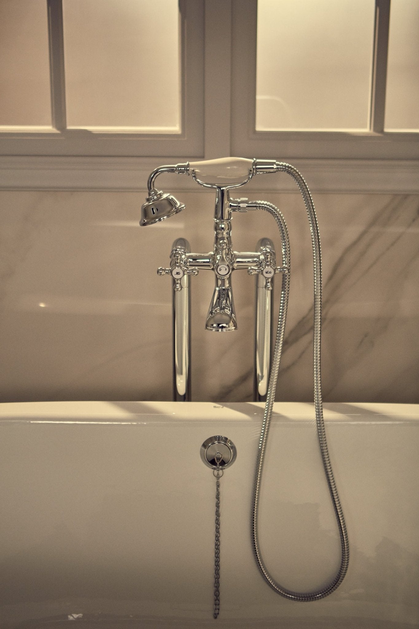 Roca - Conjunto grifería de bañera y ducha Carmen A5A274BC00 - BricoandPool