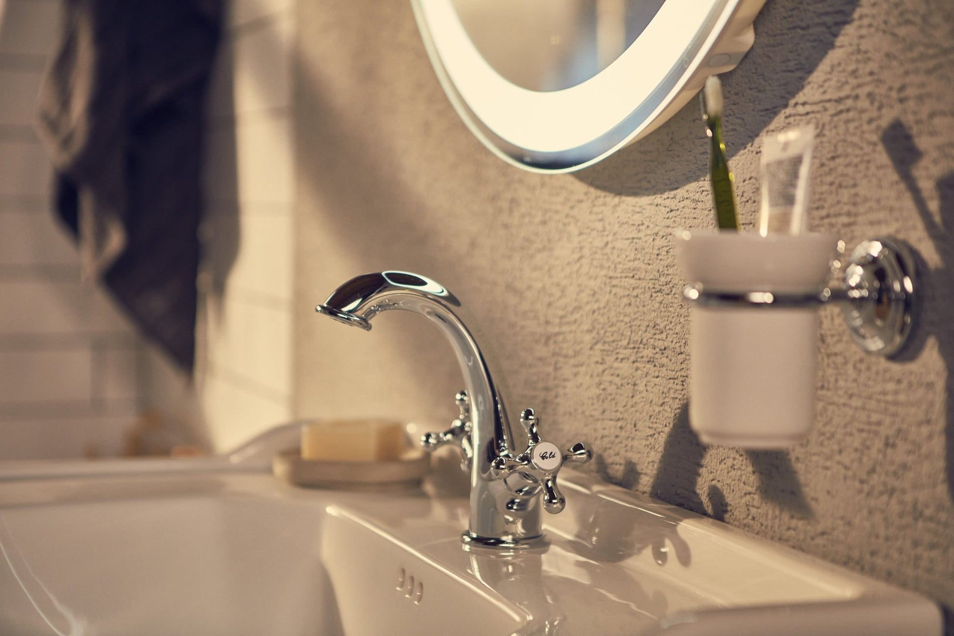 Roca - Grifo de lavabo bimando Carmen con cuerpo liso y desagüe click - clack A5A3A4BC00 - BricoandPool