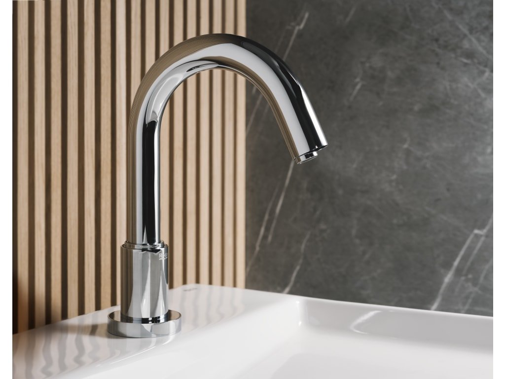 Roca - Grifo para lavabo con sensor integrado en el caño. Alimentación con pilas (AA). Loft A5A3243C00 - BricoandPool