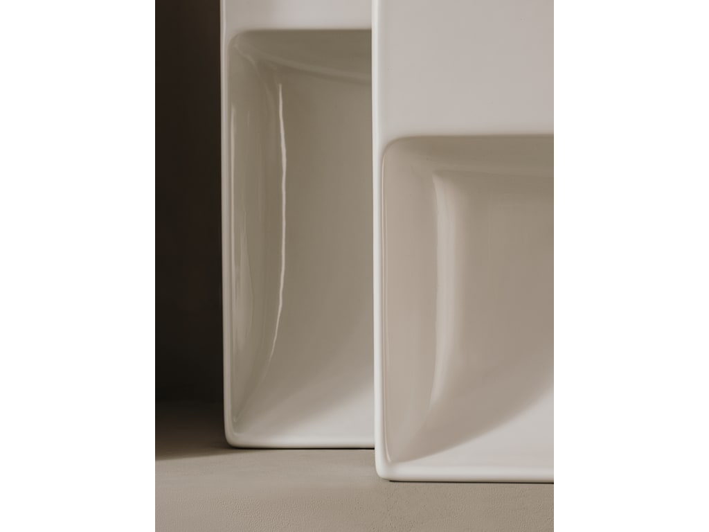 Roca - Lavabo asimétrico Ona de Fineceramic® mural compacto Blanco brillo - BricoandPool