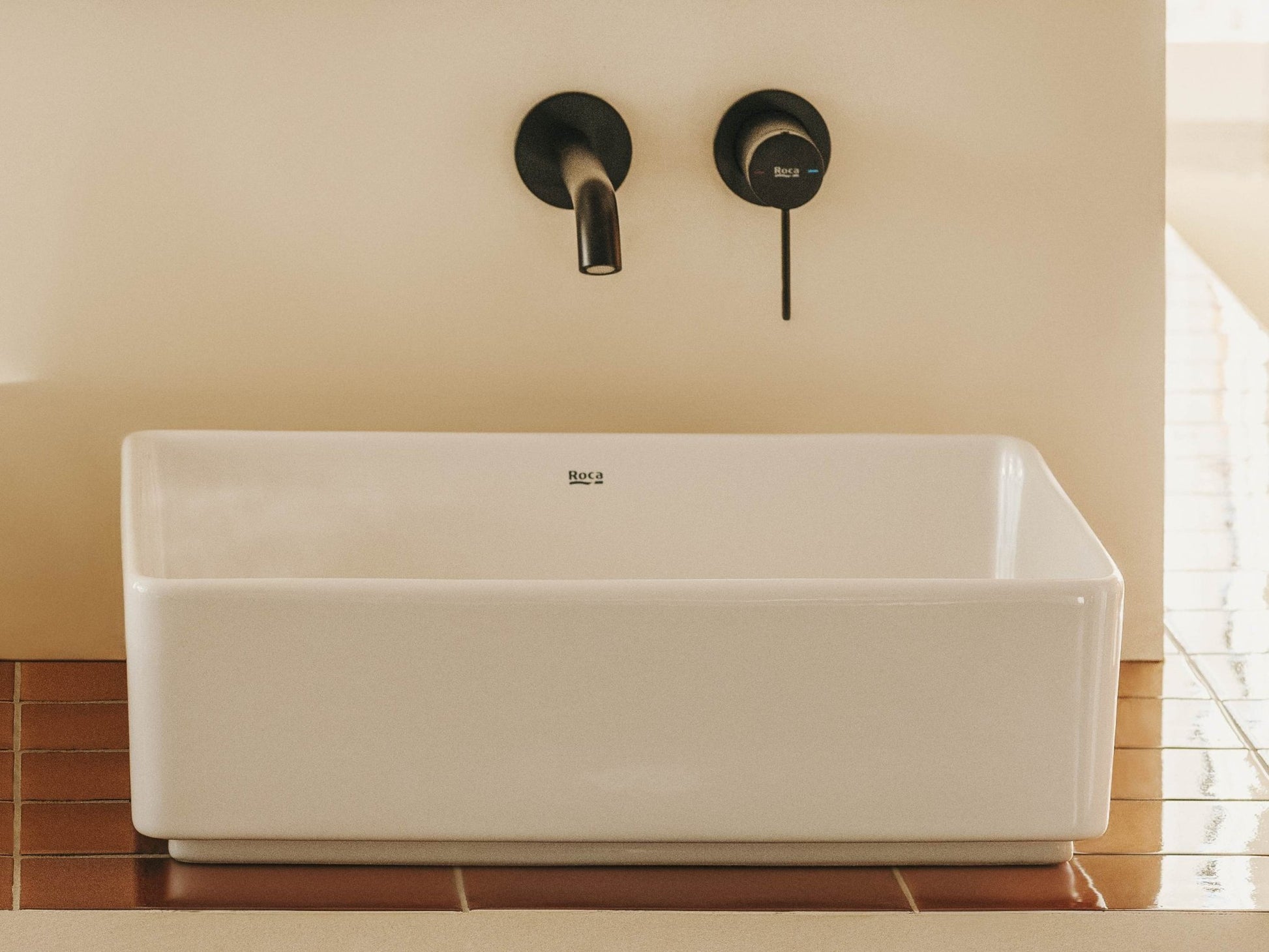 Roca - Lavabo Tura de sobre encimera - BricoandPool