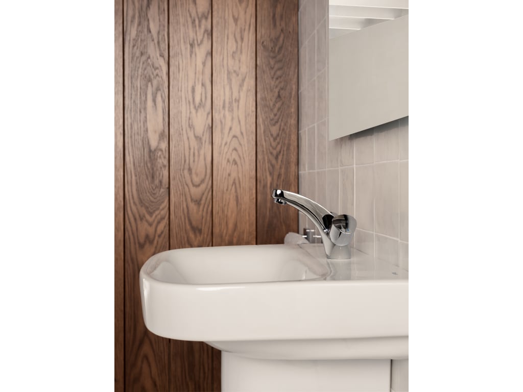 Roca - Mezclador bimando para lavabo con cuerpo liso Brava A5A318EC00 - BricoandPool