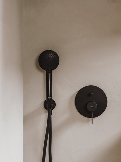 Roca - Mezclador monomando empotrable para baño - ducha Ona Negro Mate A5A0B9ENB0. A completar con RocaBox A525869403 - BricoandPool