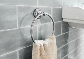 Roca - Toallero de anilla Carmen Cromado A817002001 - BricoandPool